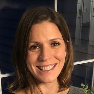 Meet your Posher, Whitney